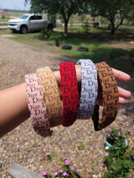 D solid headband