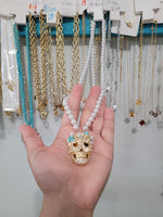 Sugar skull pearl necklace