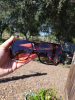 Square no brand sunnies