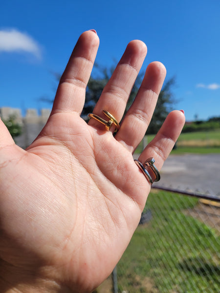 Clavo solid 18k plated rings