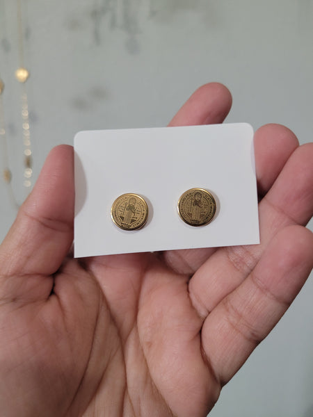 San benito 18k plated studs