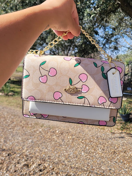 Cherry crossbody NO BOX