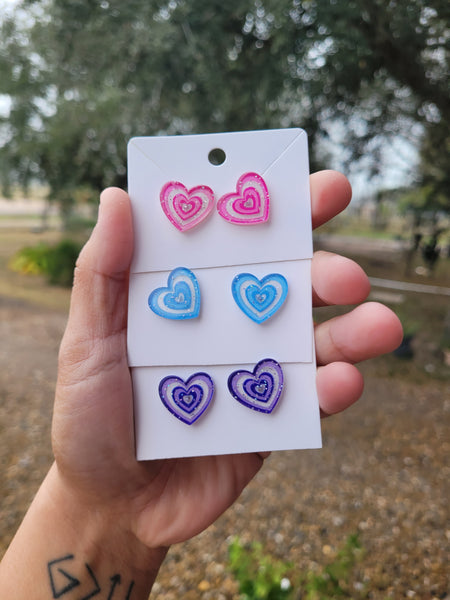 90s babygirl heart studs