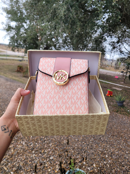 Michael pink crossbody with box