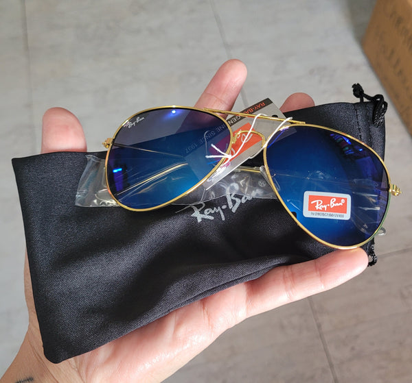 Ray BRANDED sunnies with dust bag