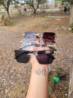 D sunnies branded