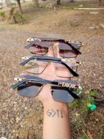 D sunnies branded