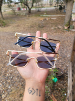 G branded sunnies