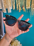 Lou chain link black sunnies