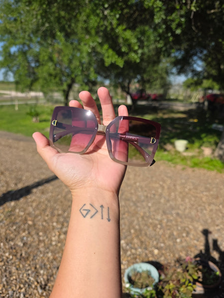 D cappucino sunnies