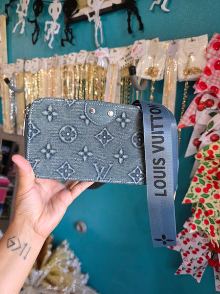Lou denim crossbody with sport strap NO BOX