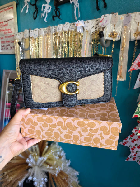 Co tabb soft leather crossbody/handbag with box