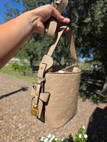 Lou bucket bag monogram with lock & coin pouch