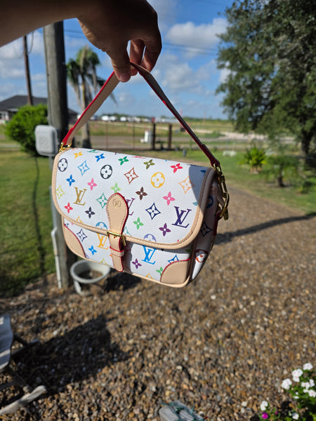 Lou vintage handbag/crossbody NO BOX
