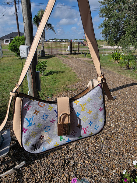Lou vintage lock handbag/crossbody NO BOX