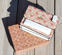 Heart crossbody with box