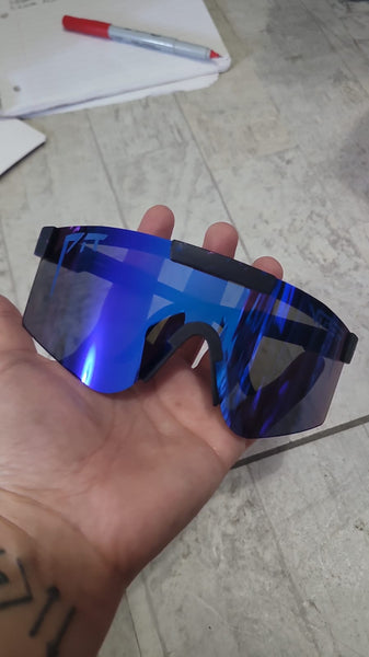 Vipe men's POLARIZED sunnies