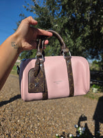 Lou speed blush/brown trim with crossbody strap