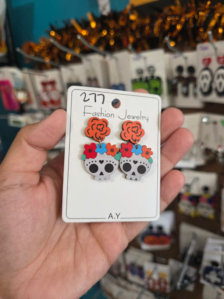 Floral skull drops #277