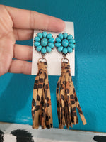 Western leopard fringe drops