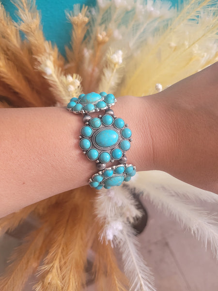 Concho stretch turquoise bracelet