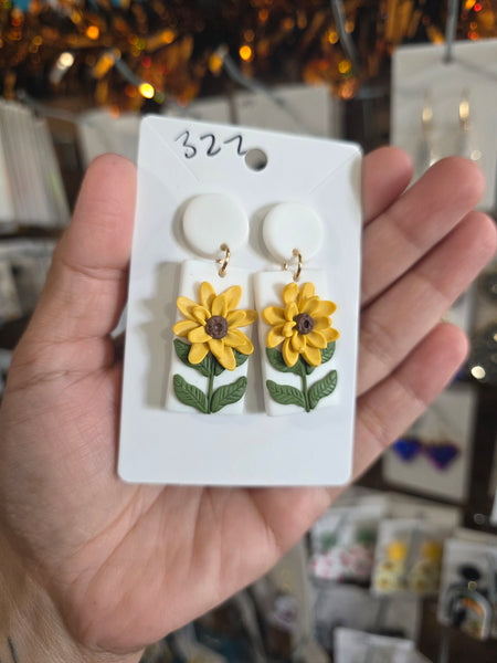 Sunflowerd 3D polyclay drops #322