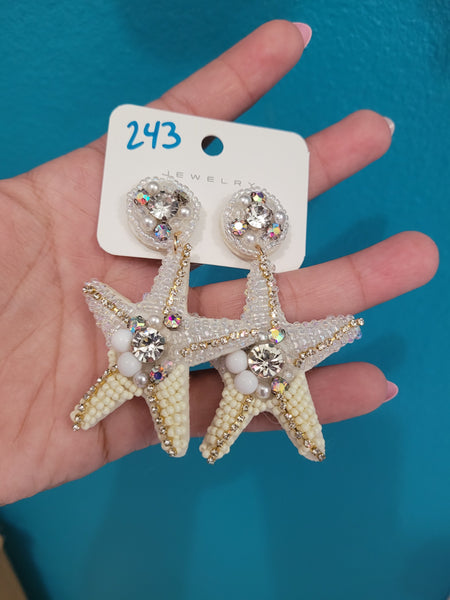 Seed bead starfish drops #243