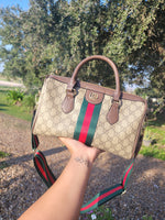 G duffel handbag with strap no box