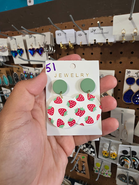 Strawberry round polyclay drops #51