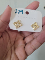 Lou crystal studs #229