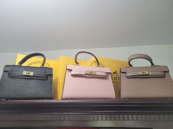 Herm handbag with box & strap