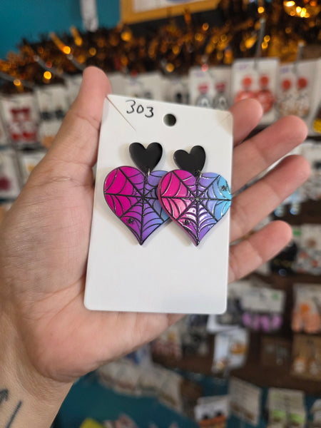 Spider heart acrylic drops #303