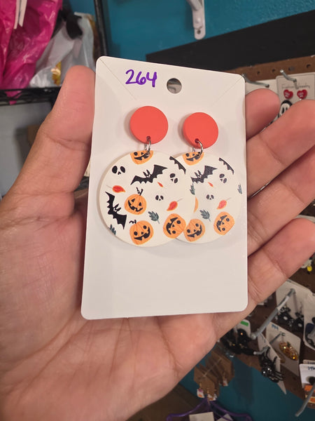 Polyclay halloween round drops white #264
